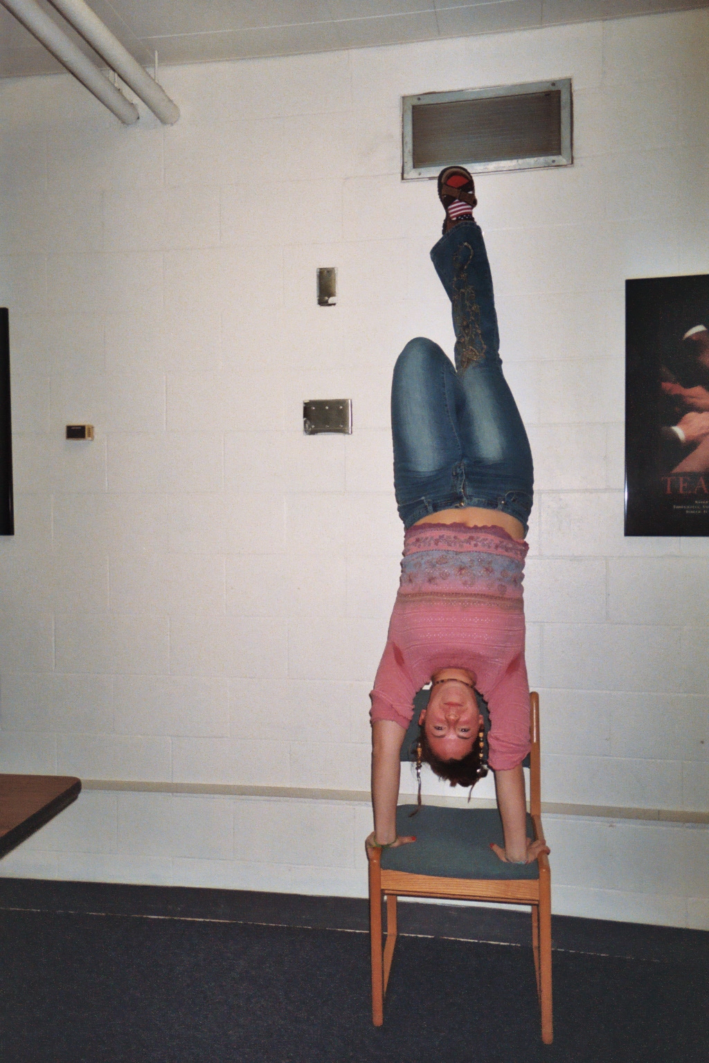 chelacrobaticpose.jpg